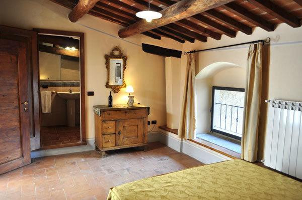 Agriturismo Fattoria Di Gragnone Guest House Room photo