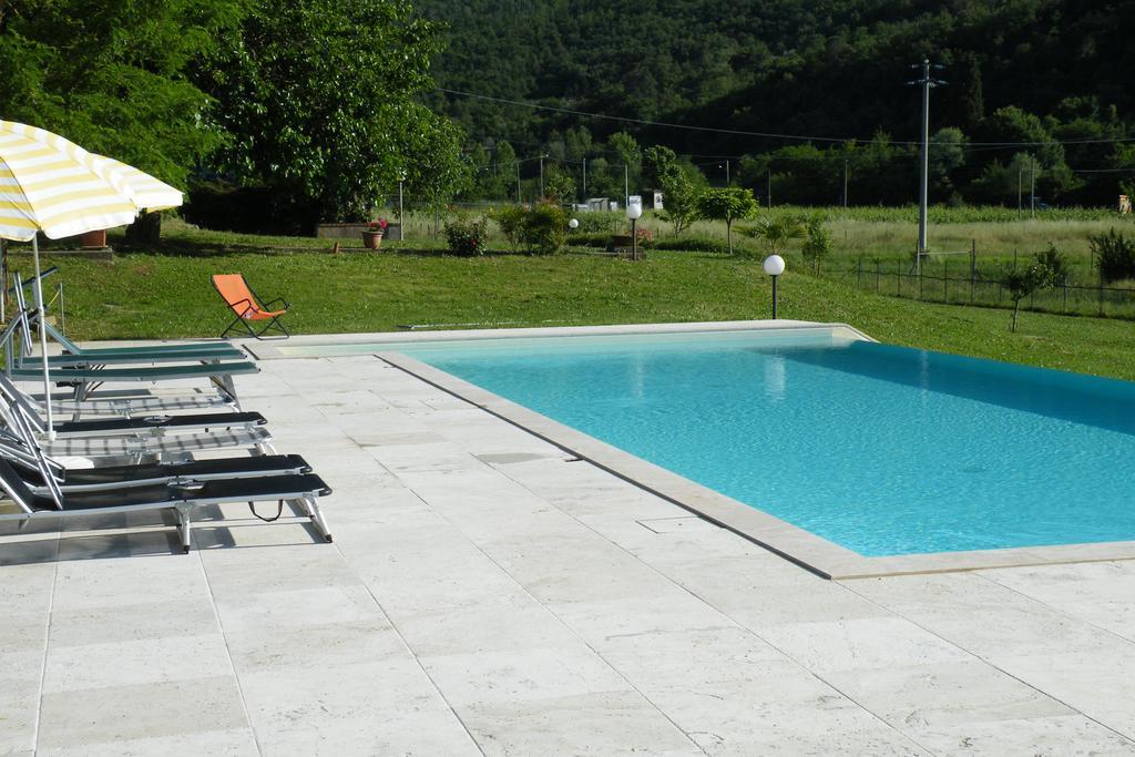 Agriturismo Fattoria Di Gragnone Guest House Exterior photo
